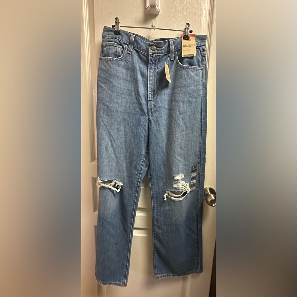Levi’s High-Waisted Straight Jeans